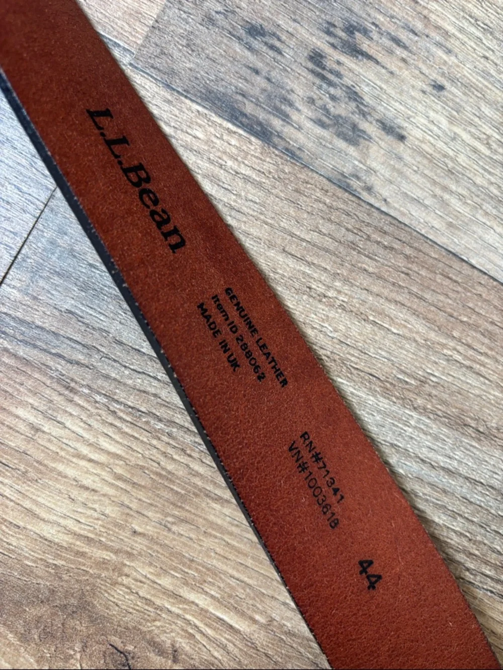 L.L. Bean Classic Brown Leather Men's Belt with Antique Brass Buckle, sz 44